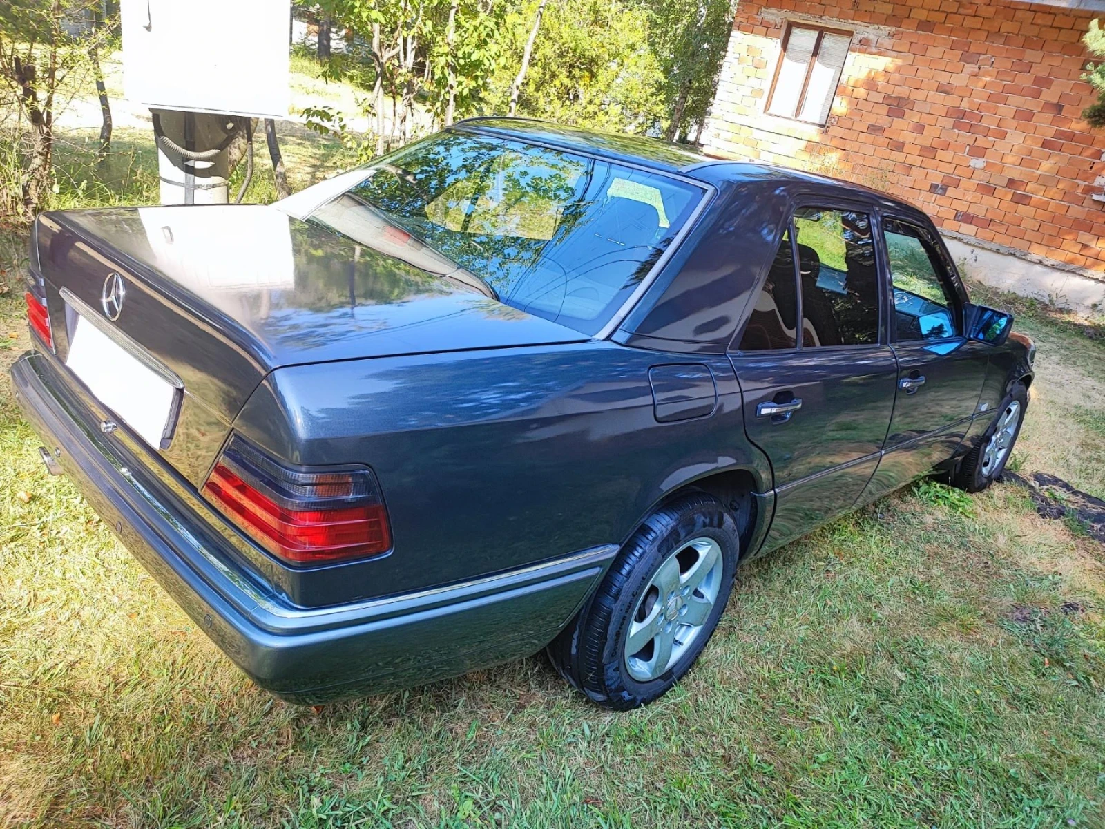 Mercedes-Benz 124 E250, снимка 13 - Автомобили и джипове - 56355483