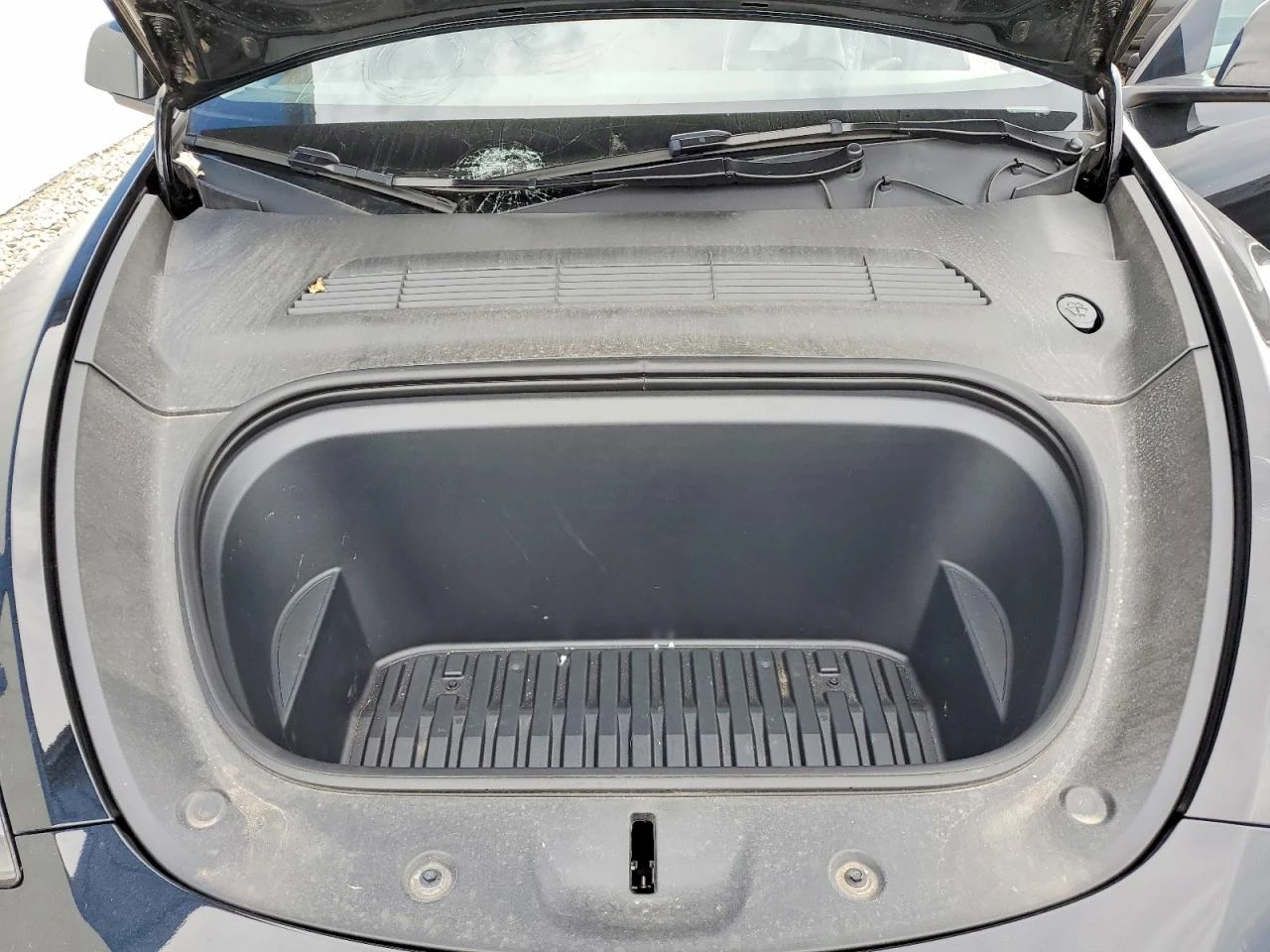 Tesla Model Y, снимка 11 - Автомобили и джипове - 56375149