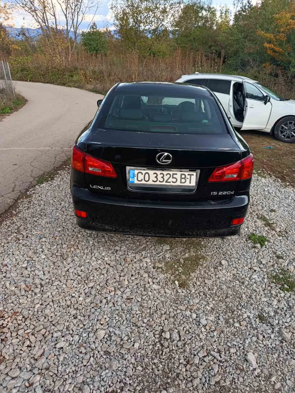 Lexus IS 220d, снимка 2 - Автомобили и джипове - 56540741