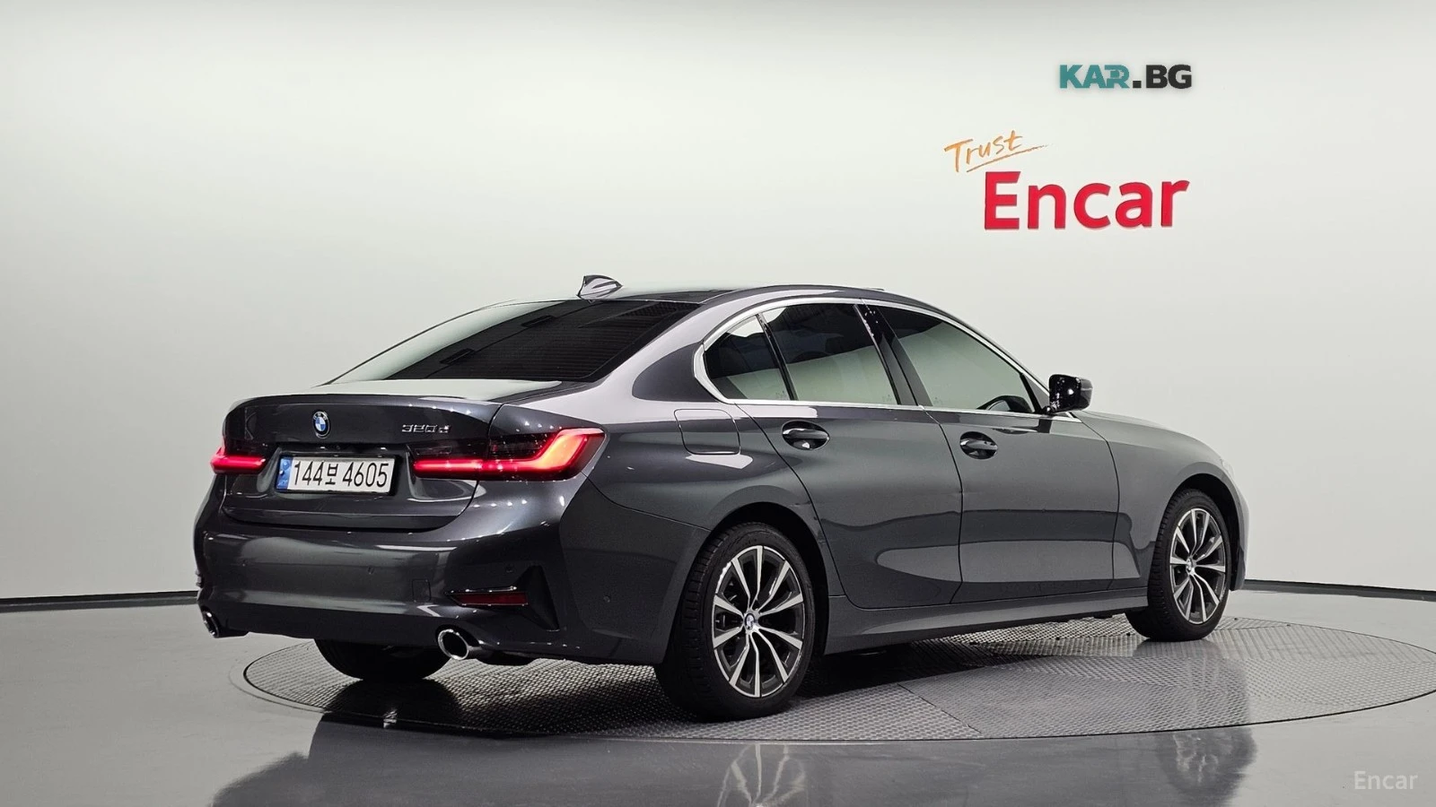 BMW 320 КОЖА* ПОДГРЕВ* ПАНО* НАВИ* КАМЕРИ, снимка 2 - Автомобили и джипове - 56638740
