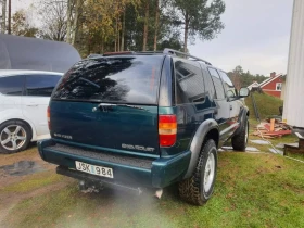Chevrolet Blazer 4, 3 LT, снимка 2 - Автомобили и джипове - 53611057