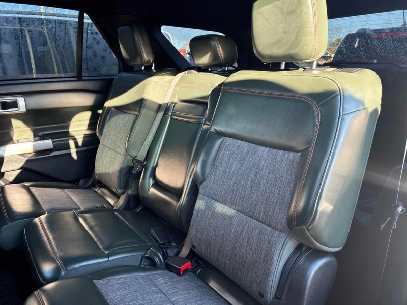 Ford Explorer 2023 Timberline * CARFAX * БЕЗ ПЪРВОНАЧАЛНА ВНОСКА, снимка 11 - Автомобили и джипове - 52870344