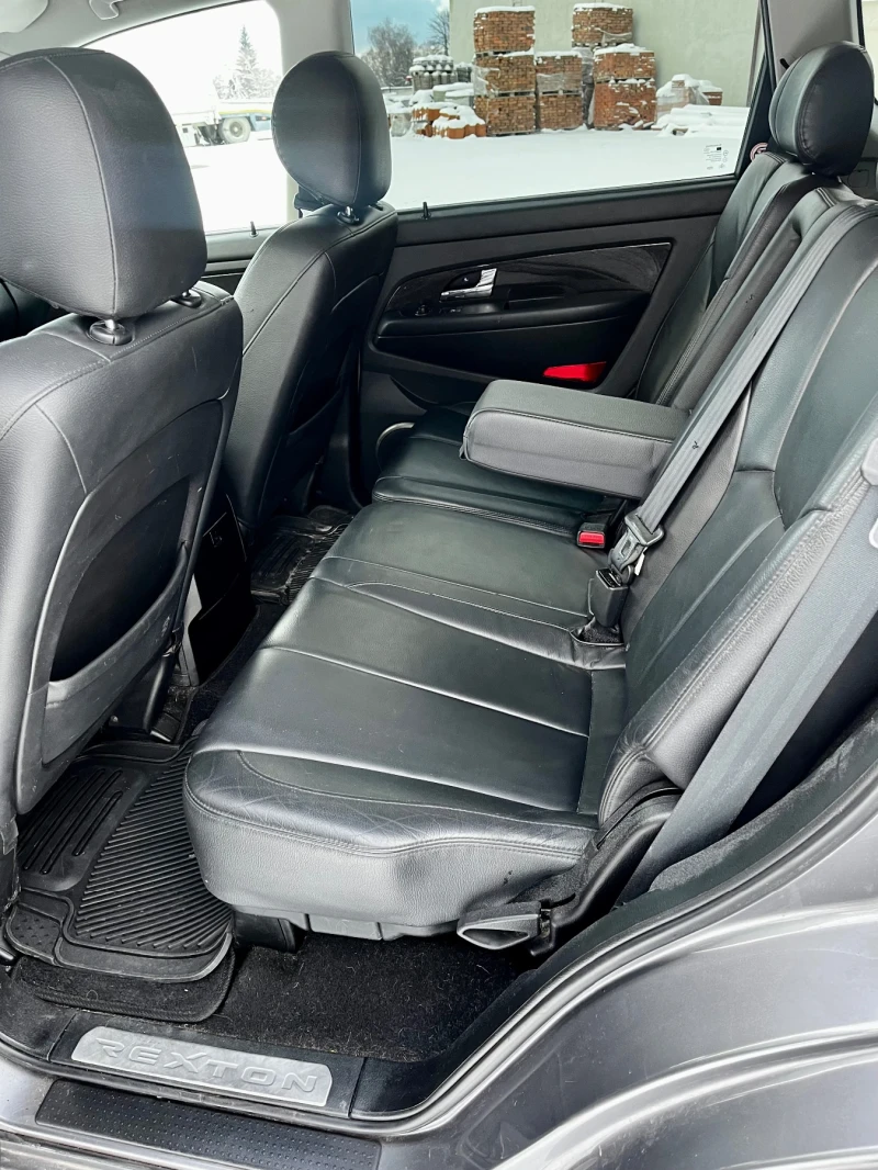 SsangYong Rexton 4X4 FULL НОВ ВНОС бавни, снимка 10 - Автомобили и джипове - 53036907