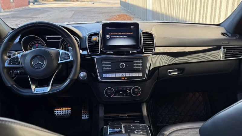 Mercedes-Benz GLS 63 AMG 4MATIC * * 7 МЕСТЕН * * CARFAX * * АВТОКРЕДИТ * * , снимка 9 - Автомобили и джипове - 53180714