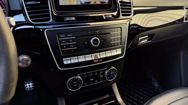 Mercedes-Benz GLS 63 AMG 4MATIC * * 7 МЕСТЕН * * CARFAX * * АВТОКРЕДИТ * * , снимка 14 - Автомобили и джипове - 53180714