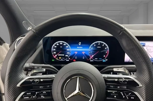 Mercedes-Benz GLA 35 AMG 4Matic = Premium = Гаранция - изображение 7