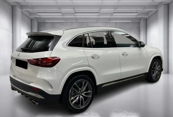 Mercedes-Benz GLA 35 AMG 4Matic = Premium = Гаранция - изображение 4