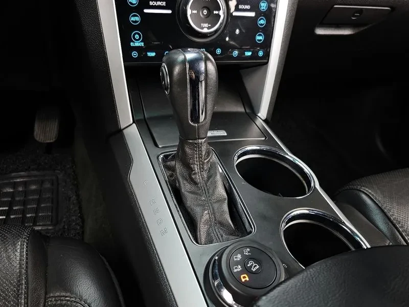 Ford Explorer 3.5 AWD, снимка 9 - Автомобили и джипове - 54350133