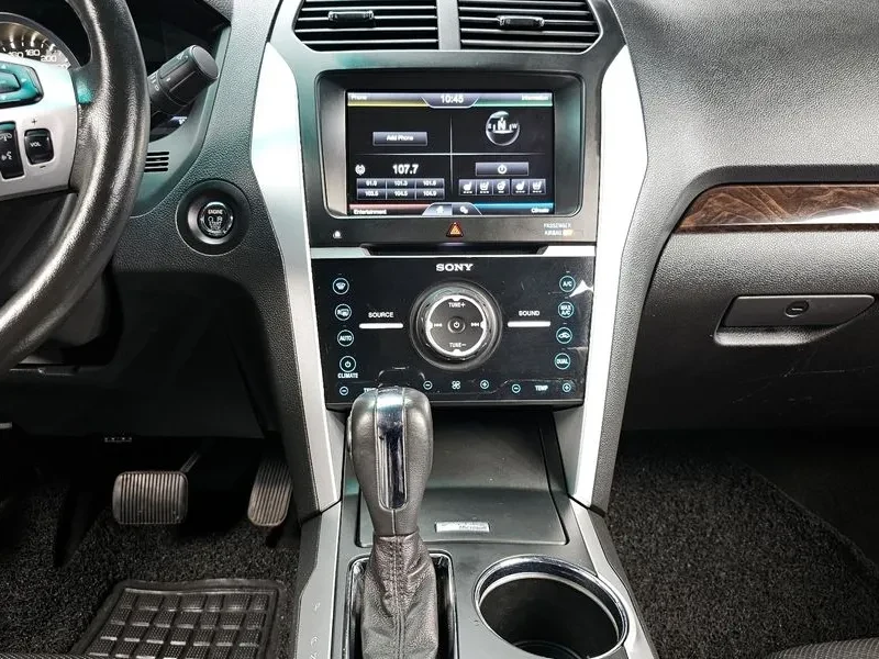 Ford Explorer 3.5 AWD, снимка 14 - Автомобили и джипове - 54350133