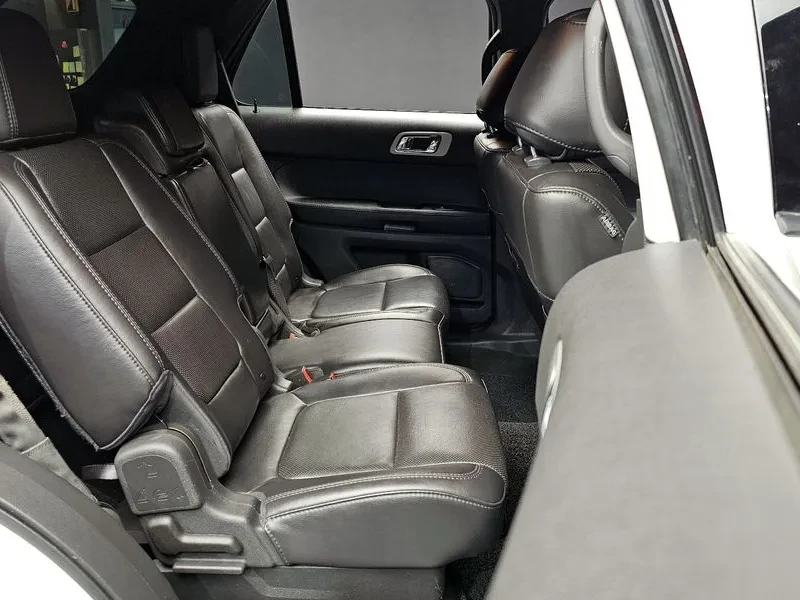 Ford Explorer 3.5 AWD, снимка 12 - Автомобили и джипове - 54350133