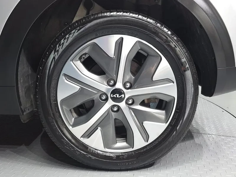 Kia Niro ���� 30% ����� | Mobile.bg � ����������� 4