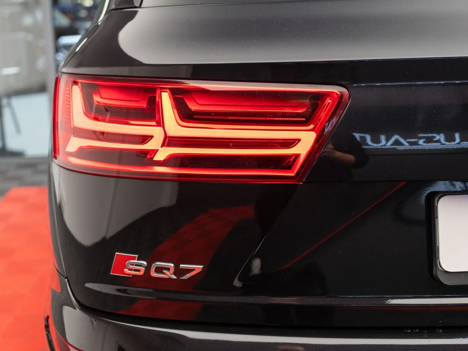 Audi SQ7 4.0 TDI quattro Tiptronic - изображение 7