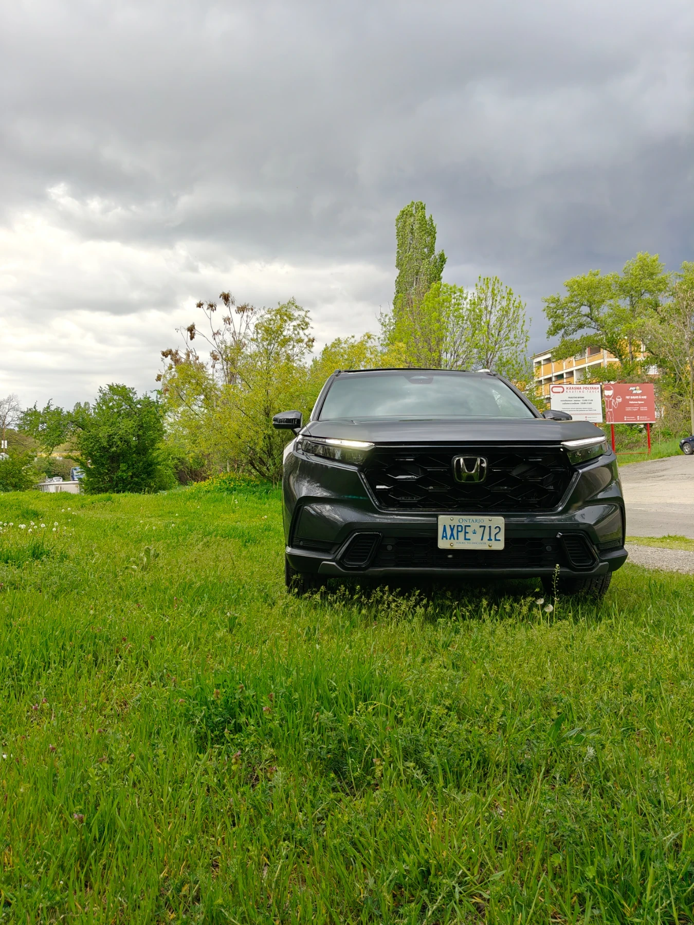 Honda Cr-v Sport Touring Hybrid 2.0 - изображение 2