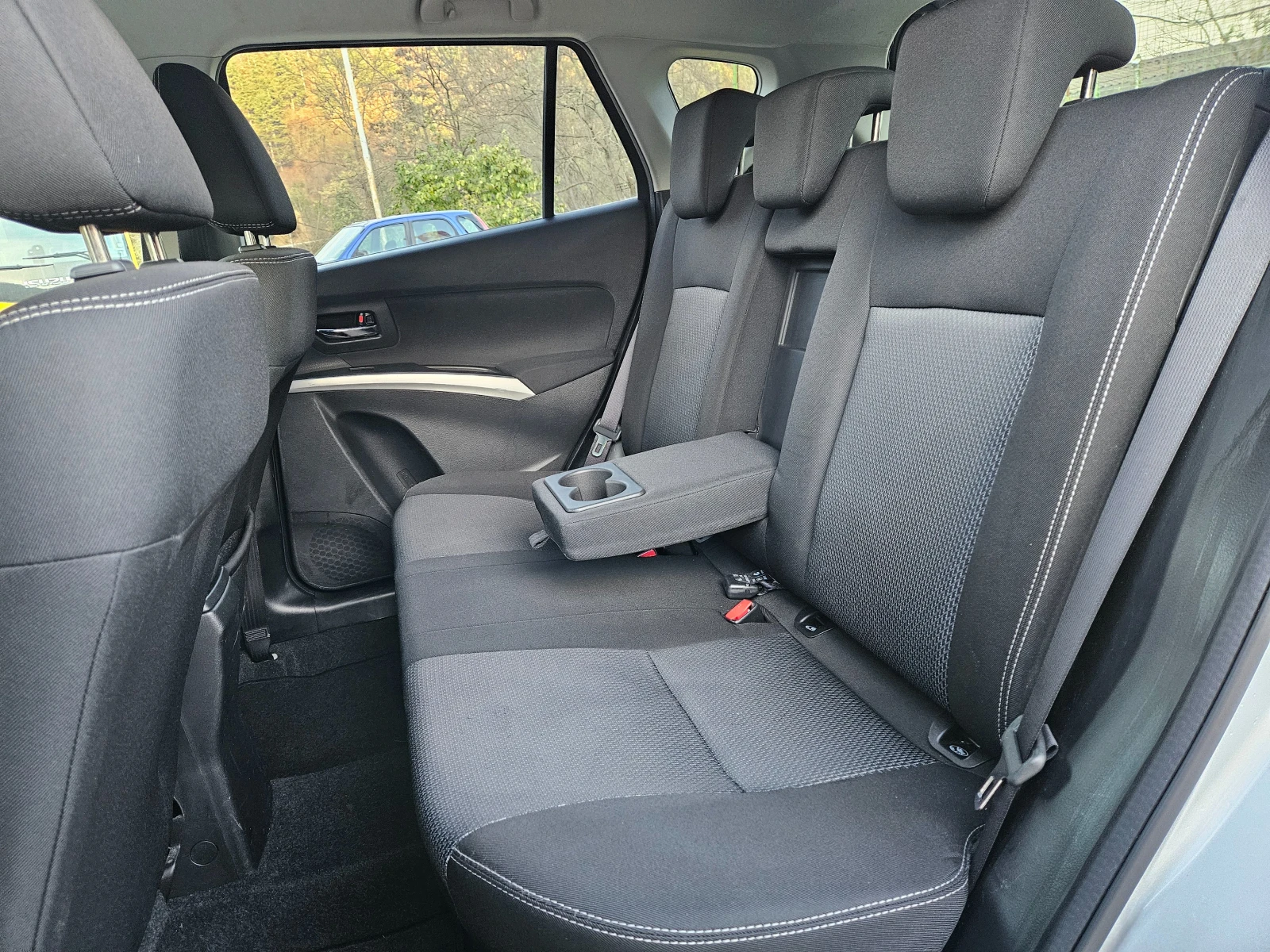 Suzuki SX4 S-Cross 1.6d KLIMATRONIK/6skorosti | Mobile.bg   13