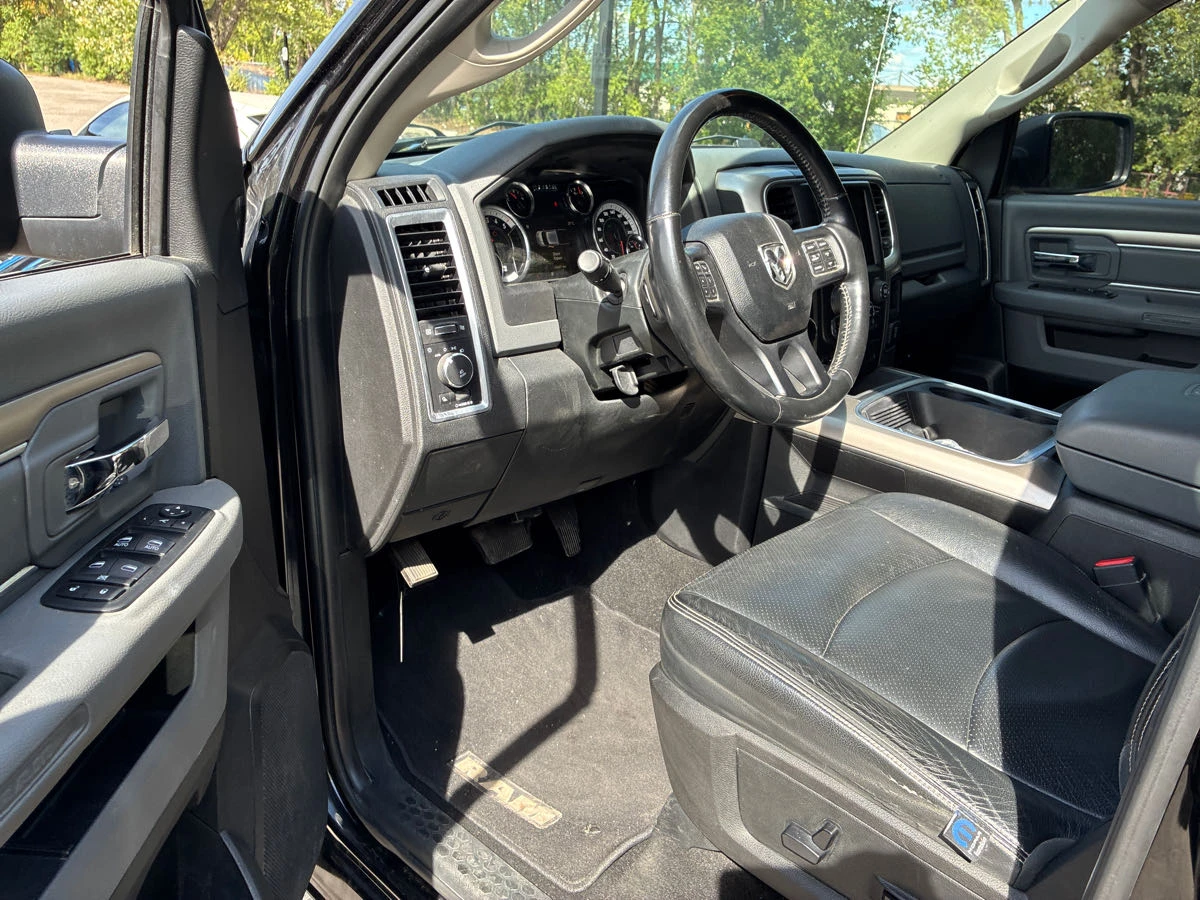 Dodge RAM 1500 CARFAX* АВТОФИНАНСИРАНЕ* БЕЗ ПЪРВОНАЧАЛНА ВНОСКА*  - изображение 9