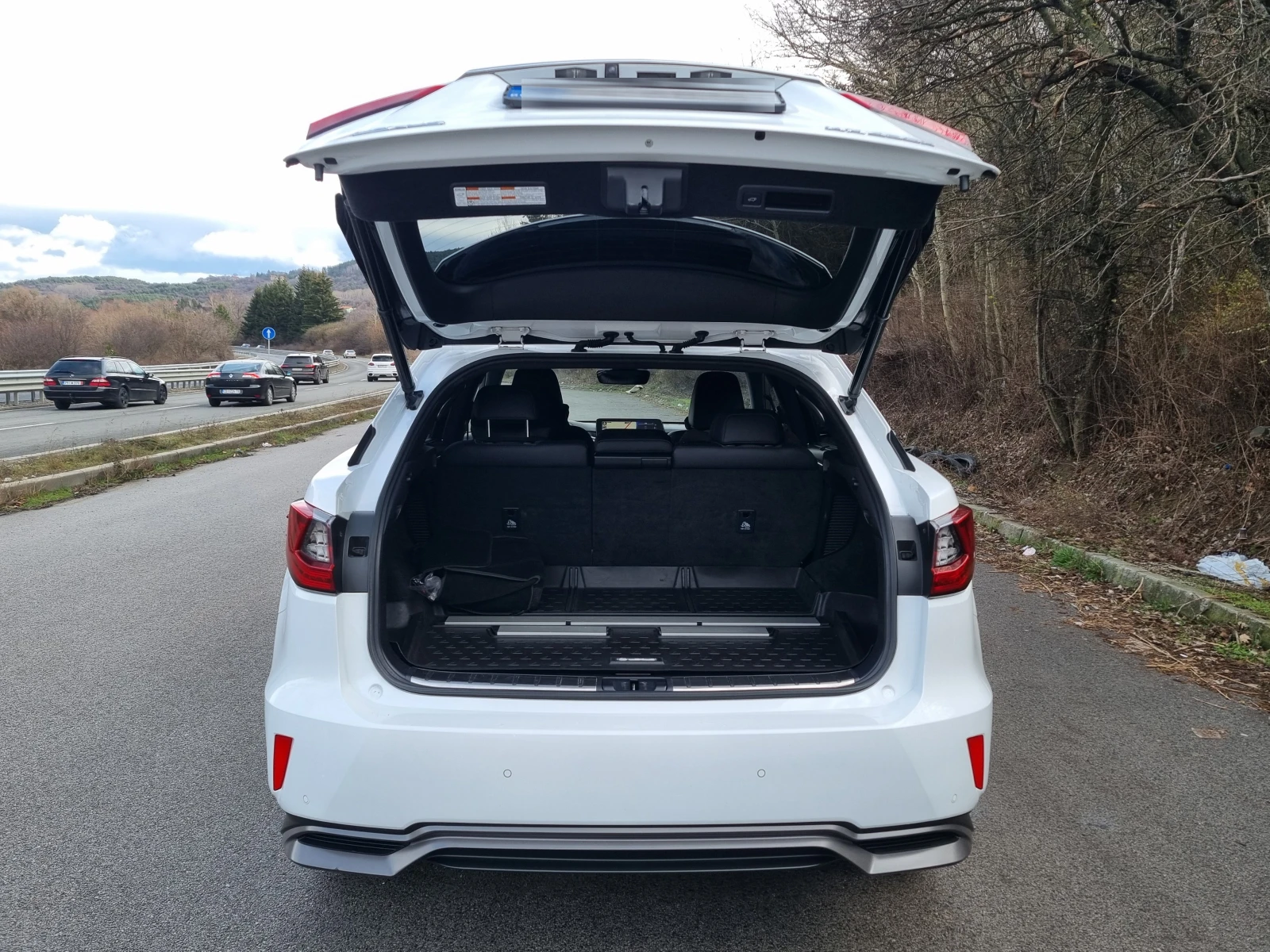 Lexus RX 450h F-sport/KEYLESS/HEAD-UP/360 Camera/FULL/ Гаранция - изображение 5