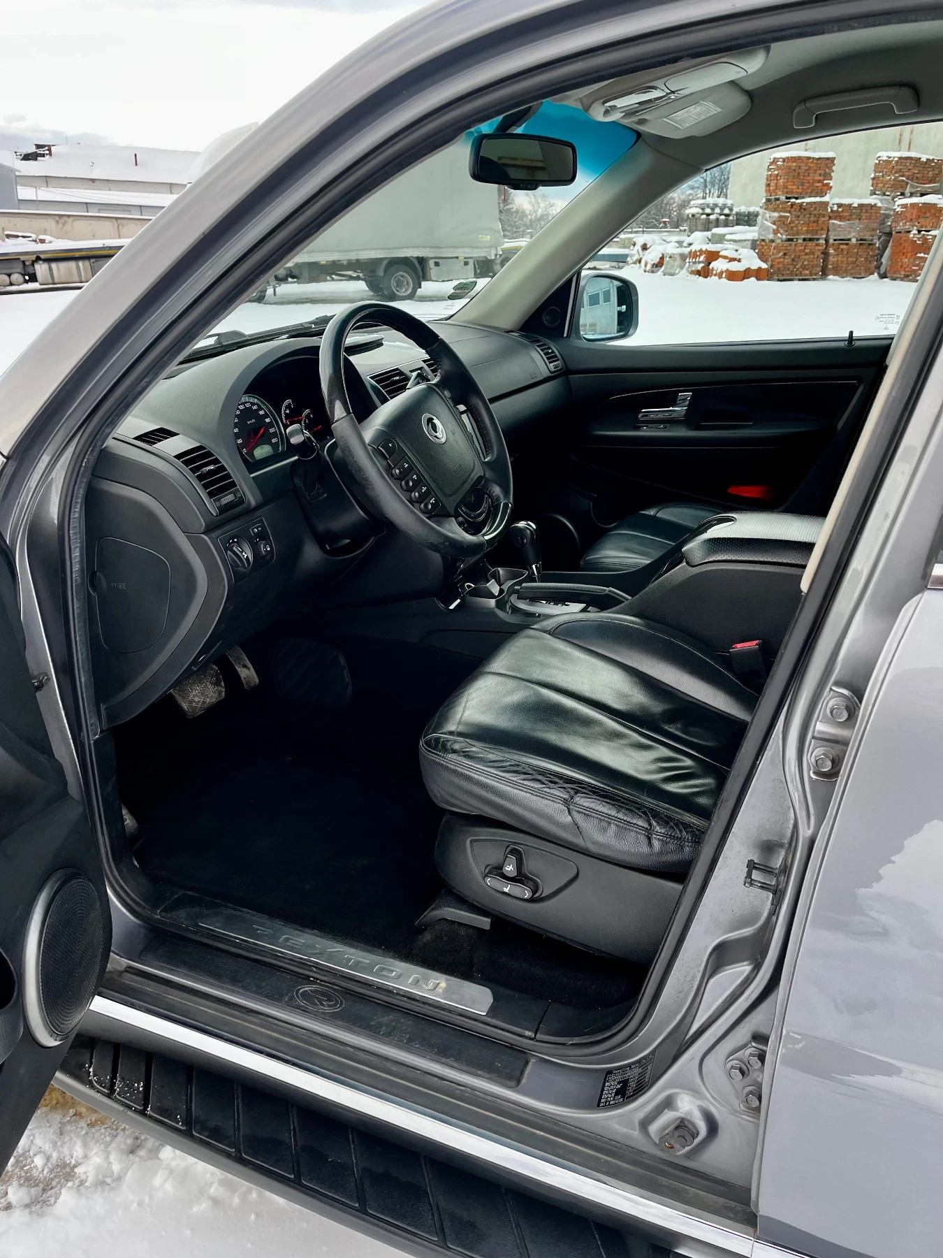 SsangYong Rexton 4X4 FULL ��� ���� ����� | Mobile.bg � ����������� 12