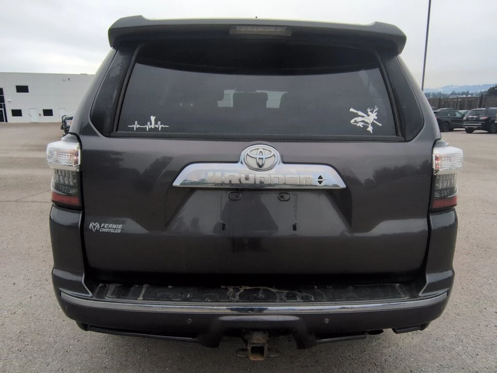 Toyota 4runner 4WD* 7 SEATER* Cruise Control* Кожа* Подгрев* НАВИ - изображение 6