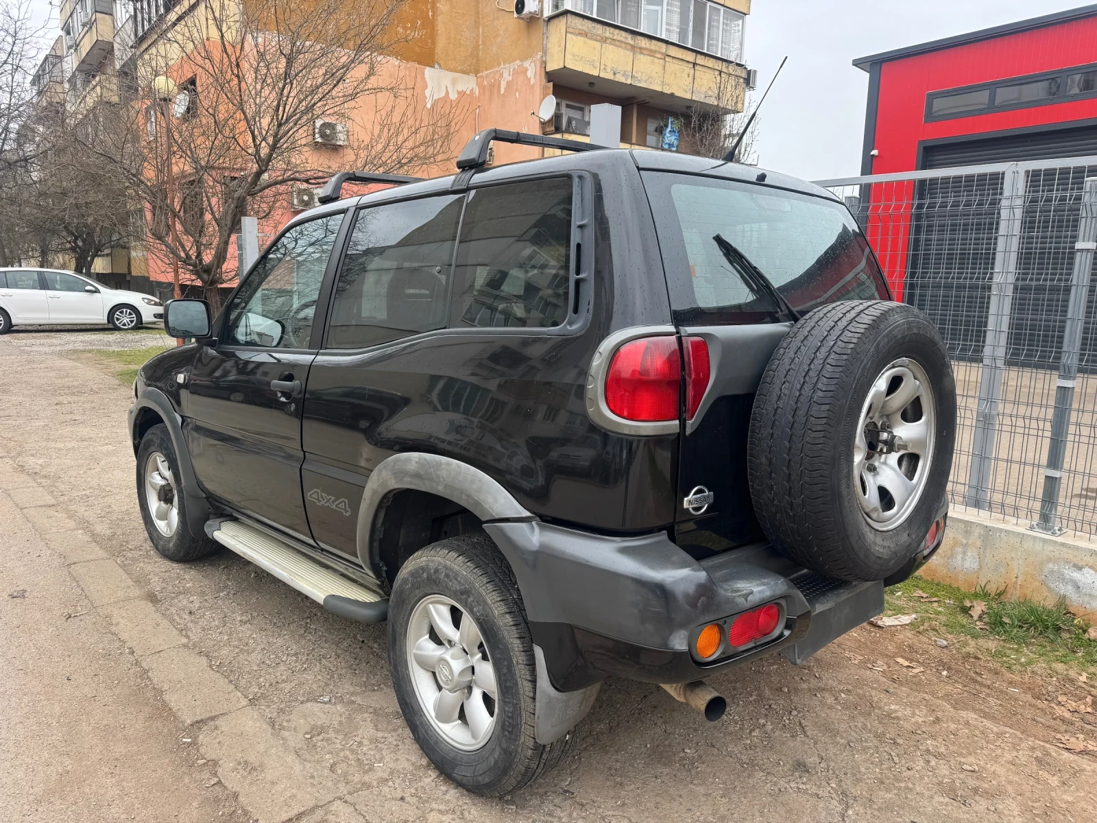 Nissan Terrano 2.7 TD , снимка 4 - Автомобили и джипове - 53910613