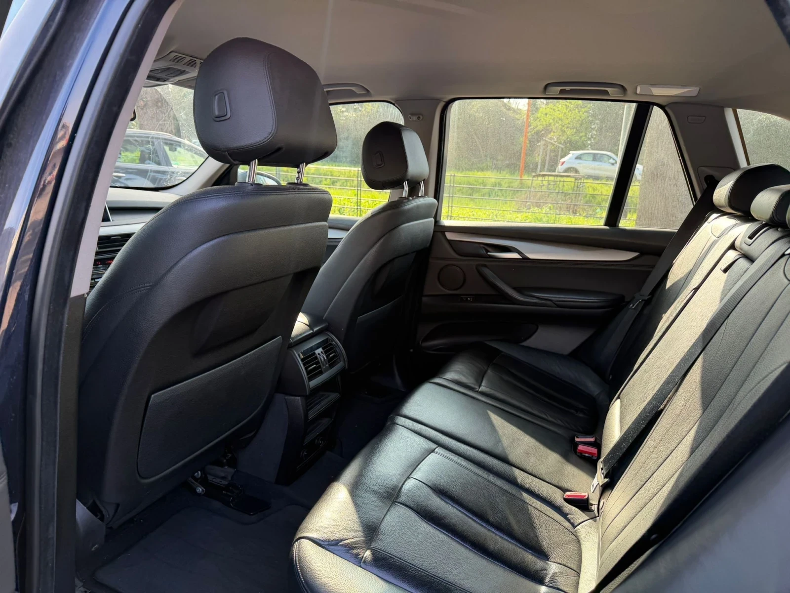 BMW X5 xDrive 25D Experience, снимка 10 - Автомобили и джипове - 53939027