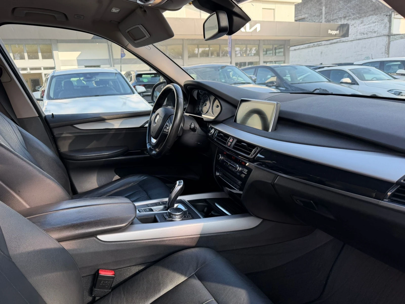 BMW X5 xDrive 25D Experience, снимка 12 - Автомобили и джипове - 53939027