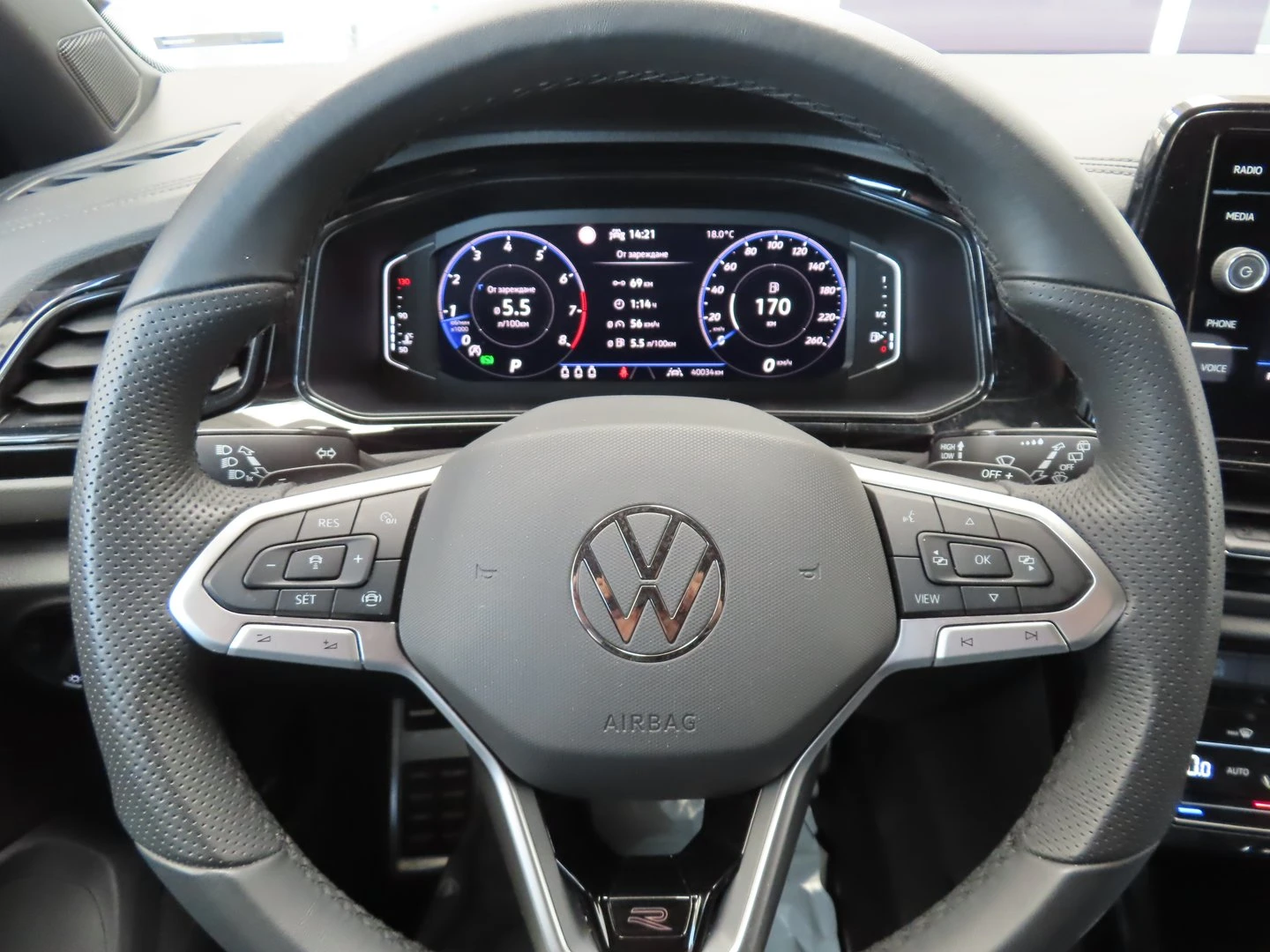 VW T-Roc | Mobile.bg � ����������� 11