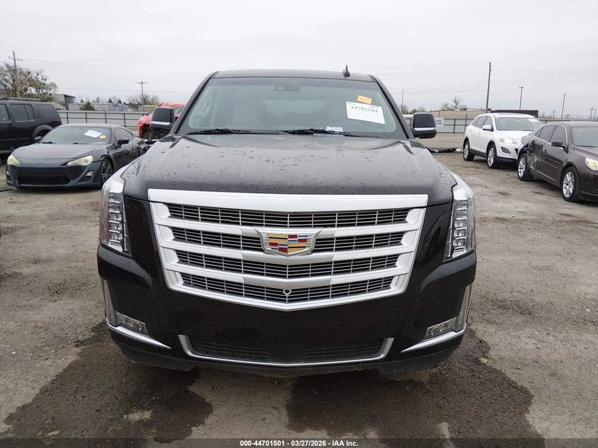 Cadillac Escalade 6.2l 4Wd Premium Luxury, снимка 13 - Автомобили и джипове - 54571621