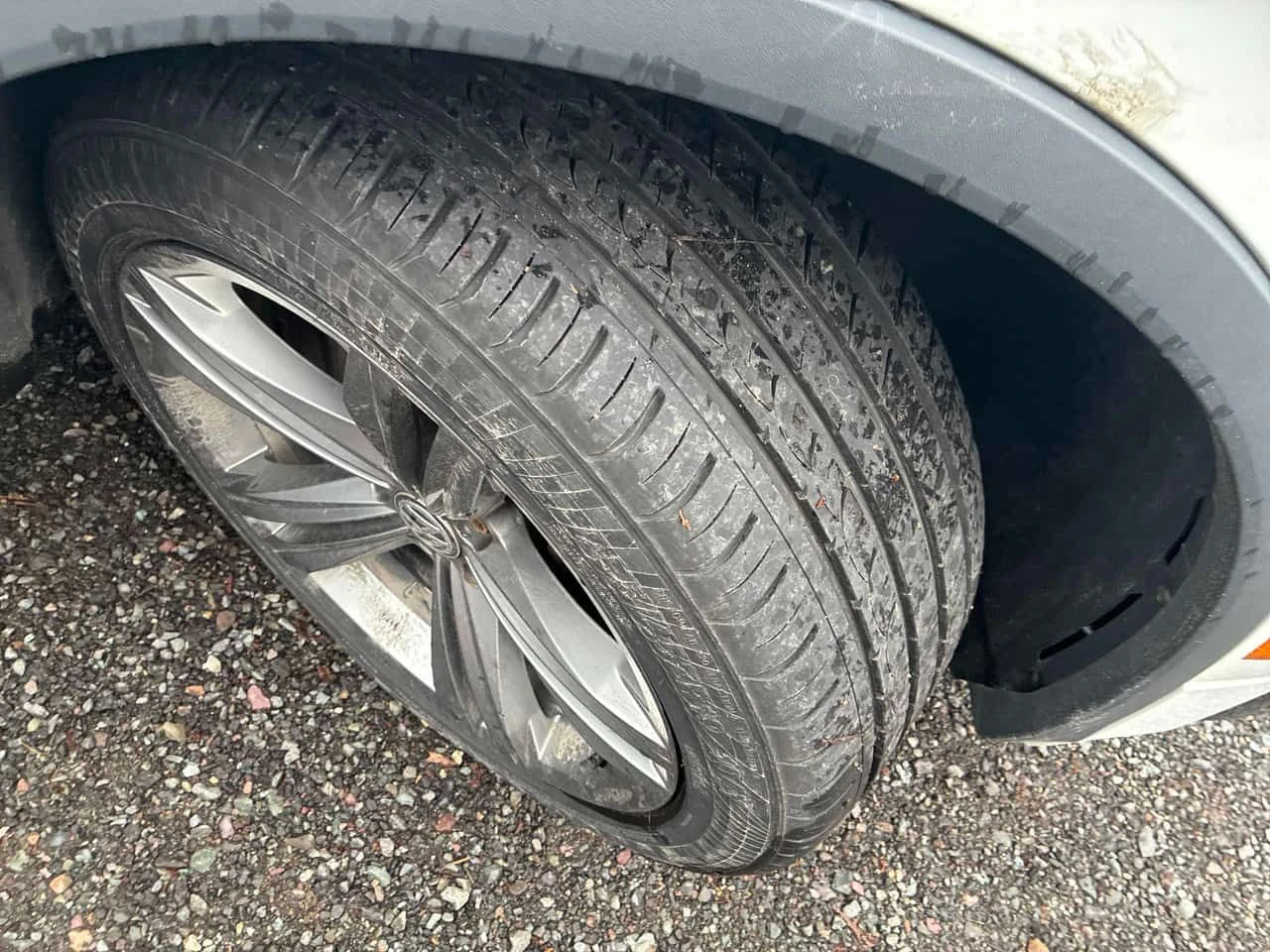 VW Tiguan * Highline * ПОДГРЕВИ* ПАНОРАМА* , снимка 7 - Автомобили и джипове - 54572957