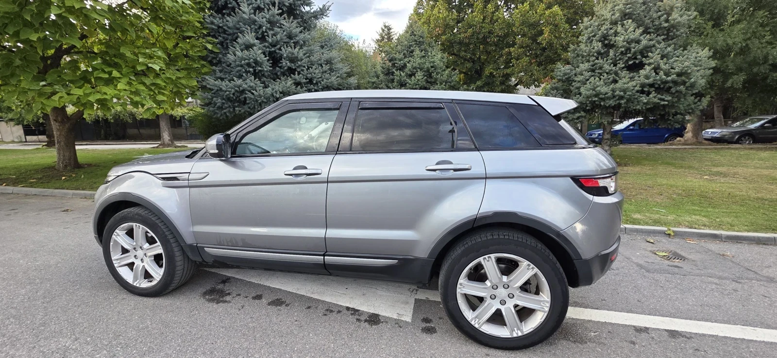 Land Rover Range Rover Evoque 2.2, снимка 9 - Автомобили и джипове - 54620838