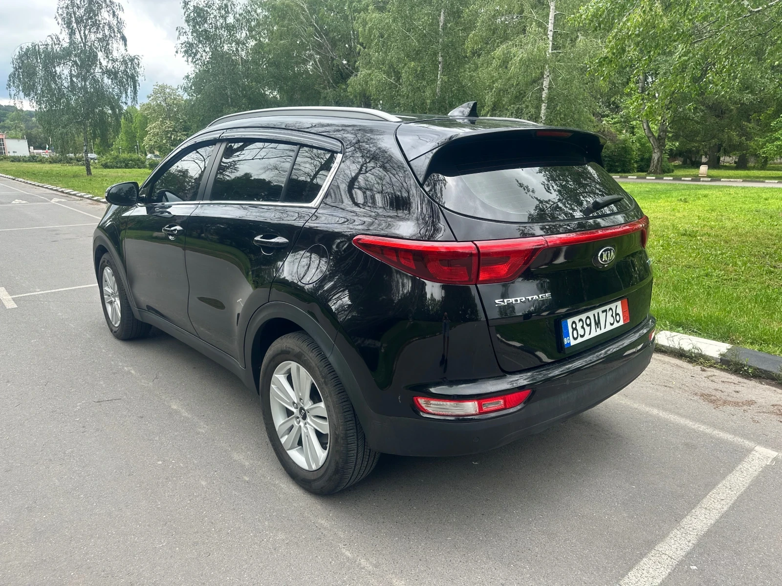 Kia Sportage Топ Оборудване, Car-Play, Автомат, Кожа, Перфектна, снимка 5 - Автомобили и джипове - 54657656