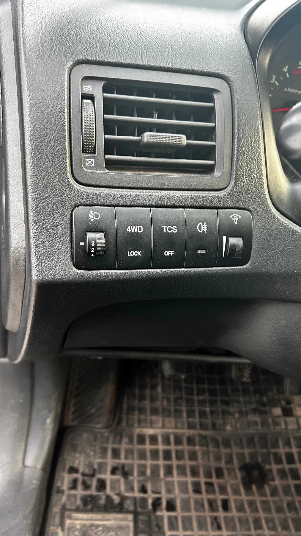 Hyundai Tucson, снимка 7 - Автомобили и джипове - 55246160