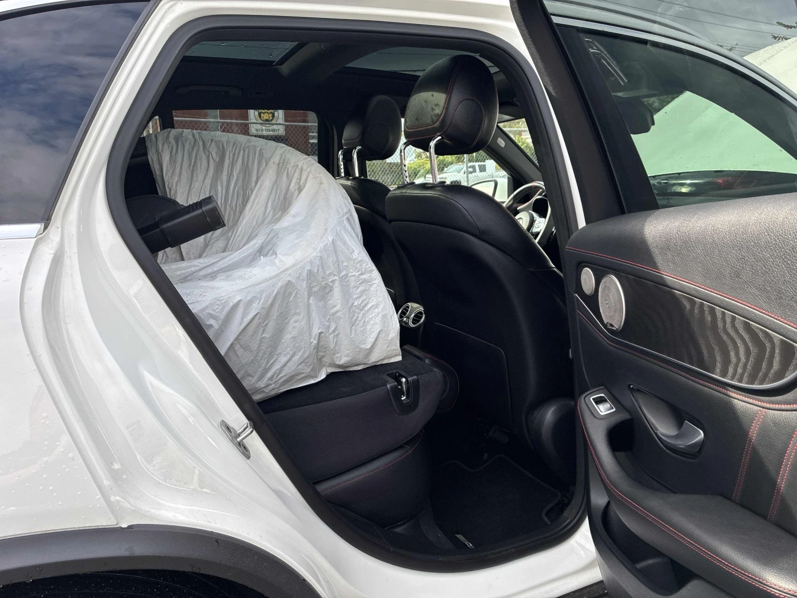 Mercedes-Benz GLC 43 AMG 360* Pano* Burm* AMG Drive Unit* 2+ комплет гуми, снимка 11 - Автомобили и джипове - 55956633
