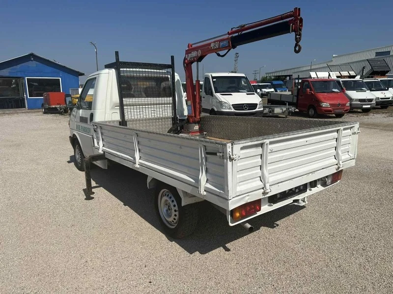 VW Transporter, снимка 4 - Бусове и автобуси - 41650094