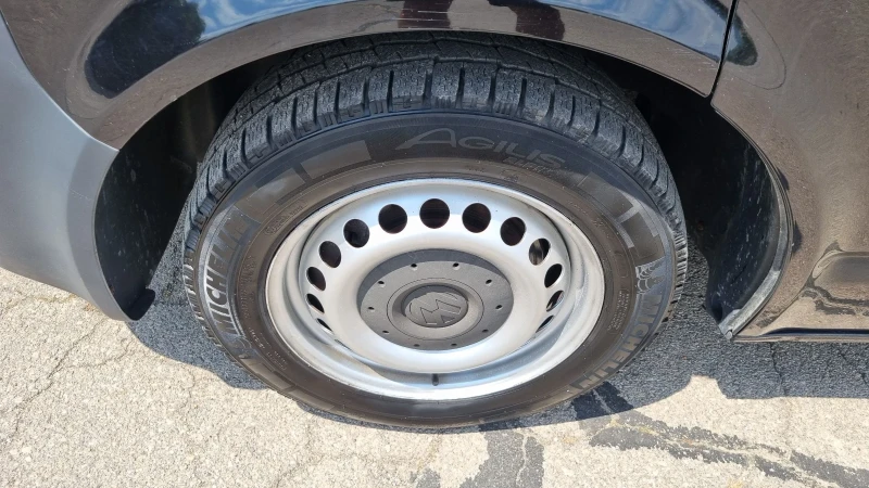 VW T5 2.0 TDI FACELIFT 8+ 1 Клима, снимка 7 - Бусове и автобуси - 50911667