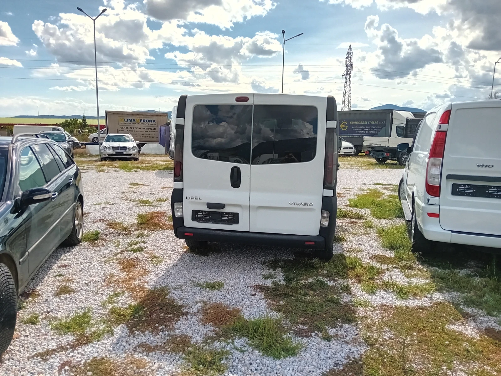 Opel Vivaro 1.9TDI 101K.S KLIMA - изображение 8