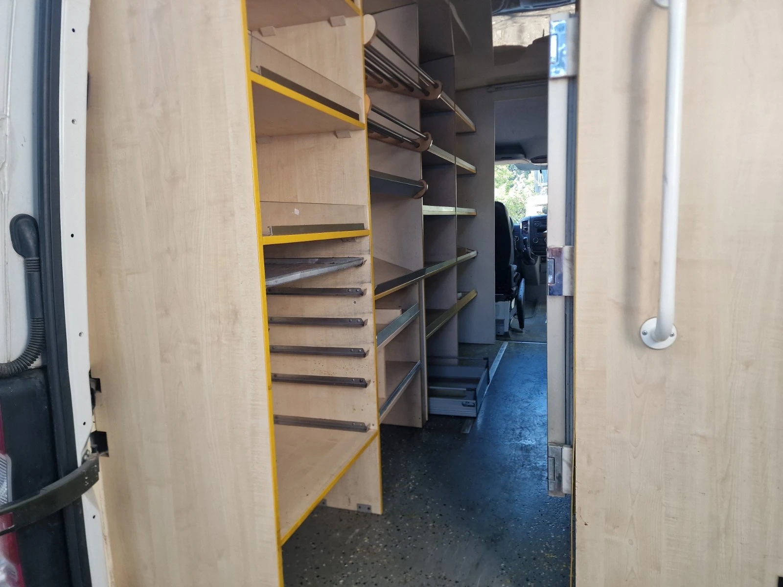 Mercedes-Benz Sprinter 311 Магазин , снимка 4 - Бусове и автобуси - 55532439
