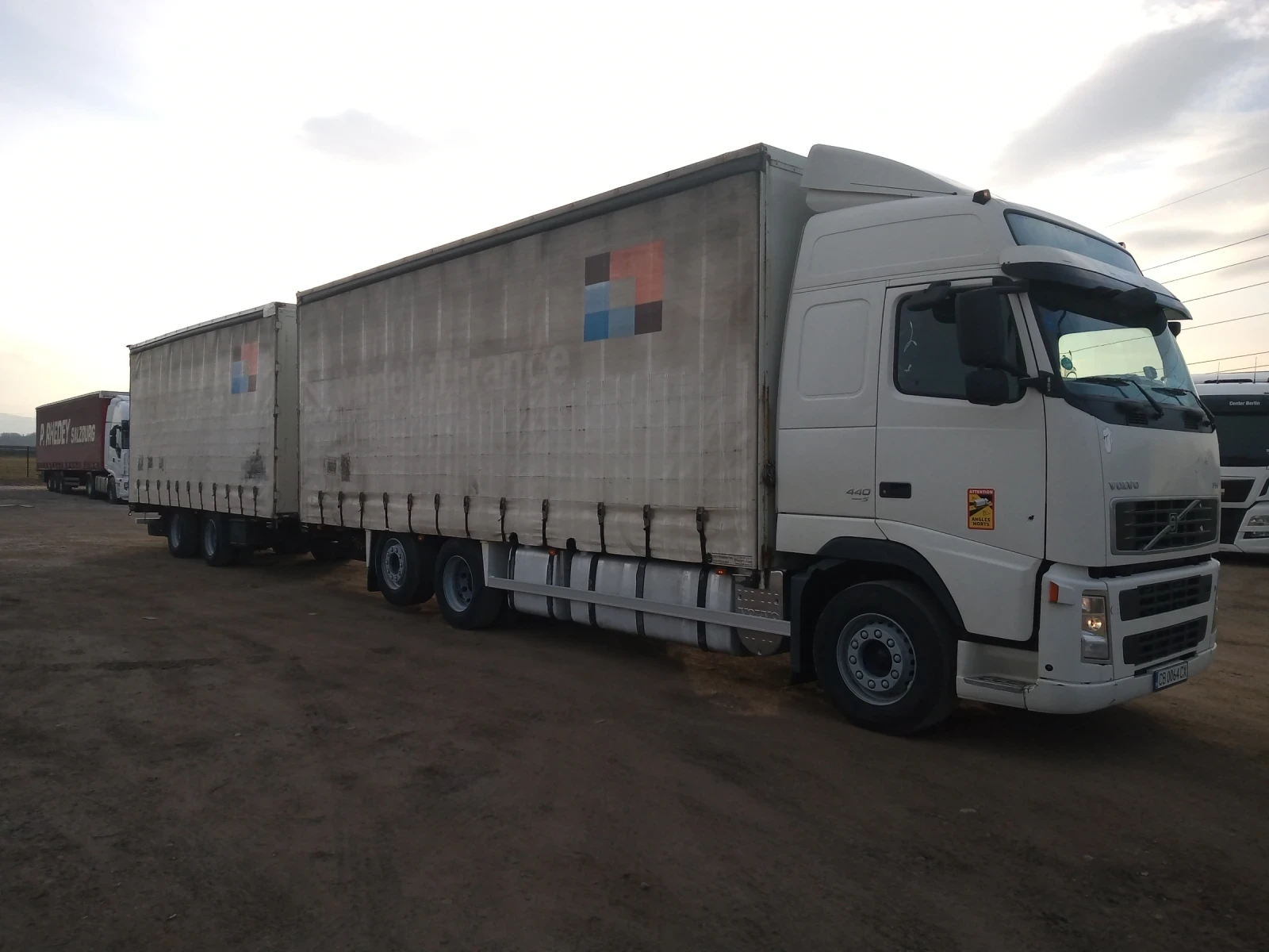 Volvo Fh 12 Преходен , снимка 2 - Камиони - 54443939