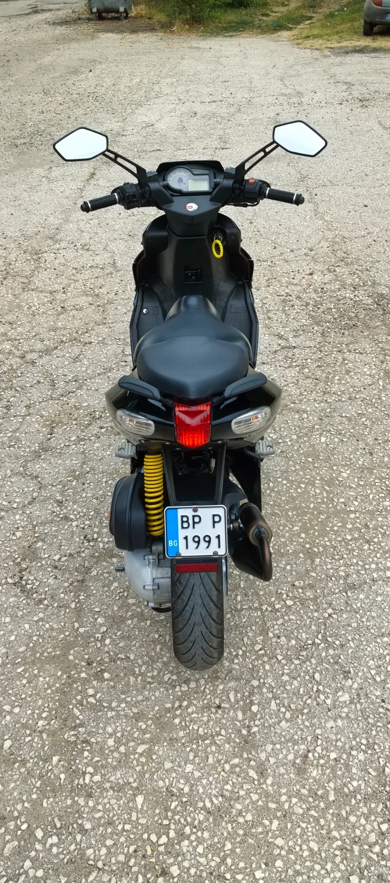 Aprilia Sr SR 50 FACTORY, снимка 9 - Мотоциклети и мототехника - 55845665