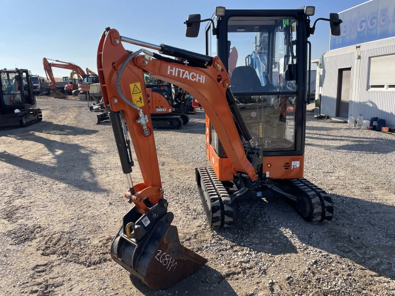 Багер Hitachi ZX 19-6, снимка 17 - Индустриална техника - 49025215