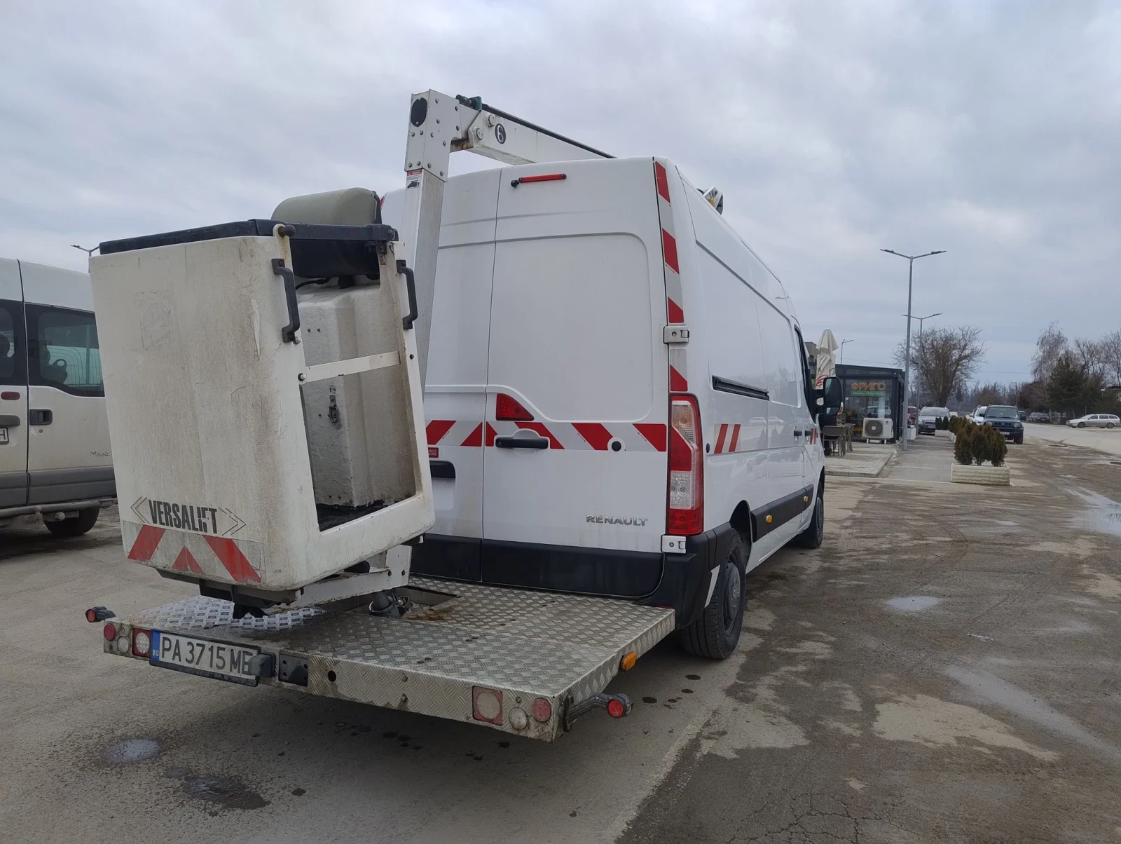 Автовишка Versalift Рено 2.3, снимка 4 - Индустриална техника - 56161793