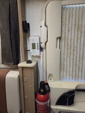 Кемпер Carthago   ДО 3, 5Т. ШВЕЙЦАРИЯ СОЛАР ХИДРАВЛИКА 19000км, снимка 13