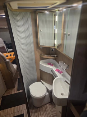 Кемпер Carthago   ДО 3, 5Т. ШВЕЙЦАРИЯ СОЛАР ХИДРАВЛИКА 19657км | Auto.bg — изображение 10