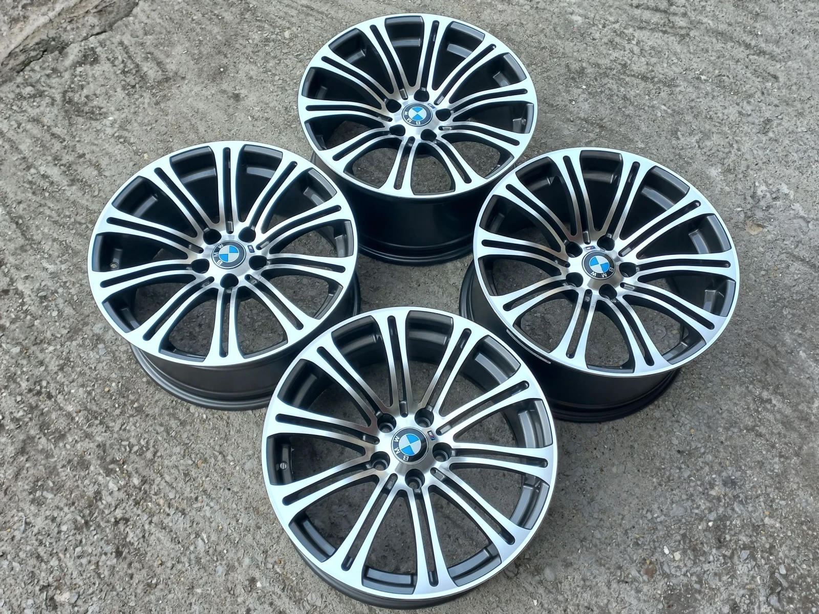 ������ �� BMW | Mobile.bg � ����������� 4