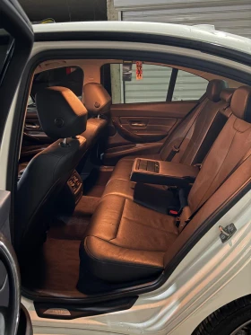 BMW 320 320i xDrive, снимка 8