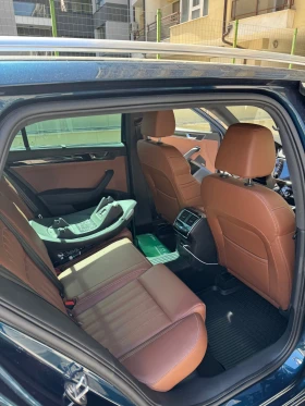 Skoda Superb Комби, снимка 11