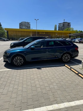 Skoda Superb Комби, снимка 4