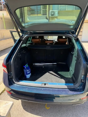 Skoda Superb Комби, снимка 14