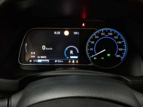 Nissan Leaf  40 kWh - Electric - Automatic, снимка 5