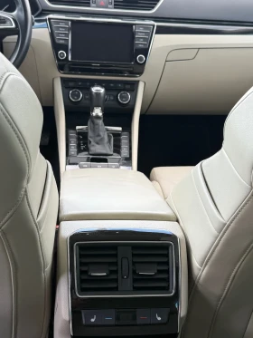 Skoda Superb, снимка 13