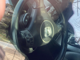 Honda Accord 2.2 cdti, снимка 7 - Автомобили и джипове - 43818483